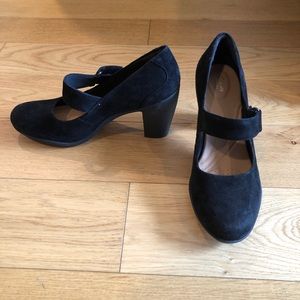 Clarks black suede Mary Jane heel, 8, unworn